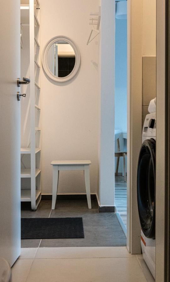 Dob36 Apartment With Free Private Parking And Balcony Budapest Esterno foto