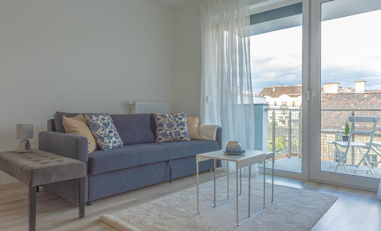 Dob36 Apartment With Free Private Parking And Balcony Budapest Esterno foto