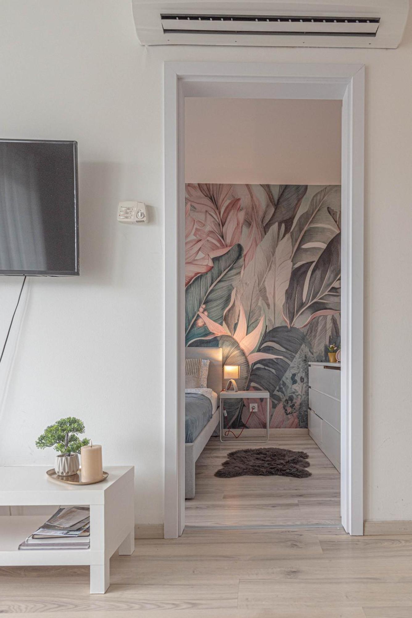 Dob36 Apartment With Free Private Parking And Balcony Budapest Esterno foto